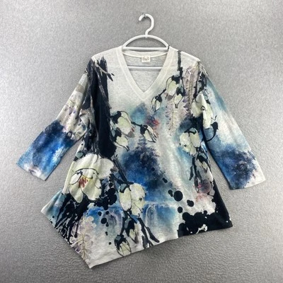 Et Lois Soft Knit Tunic Top Medium Floral Artsy Asymmetric Hem V-Neck Pullover - Image 1 of 4