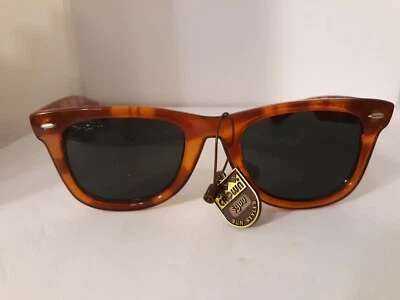 Gafas de sol cuadradas CORONA de colección con caparazón de tortuga LENTE VERDE RETRO Hong Kong etiqueta NOS Foto 1 de 4