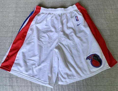 Detroit Pistons Vintage Nike White Swingman Basketball Shorts Size XL Xtra Large Cover