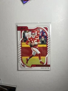 PATRICK MAHOMES 2022 Panini Absolute GREEN Foil #38 Kansas City Chiefs Card - Picture 1 of 2