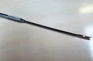 Pivot Locator für Mantel & Wanduhren Uhrmacher Stahluhr Werkzeug Radritzel - Bild 1 von 1