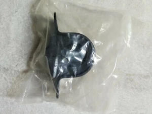 Suspension Stabilizer Bar Bracket Bushing Front Dorman 928-336 GM cars 1999-2016 - Picture 1 of 4