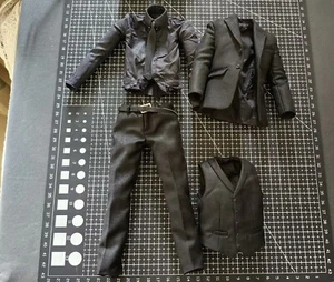 Figura Accesorios de Disfraz Usados 1/6 HT MMS504 Hot Toys John Wick Capítulo - Imagen 1 de 8