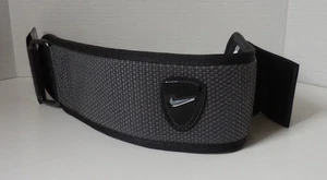 Cinturón de Entrenamiento Nike Con Hebilla Adulto Unisex Negro/Antracita Pequeño - Imagen 1 de 8