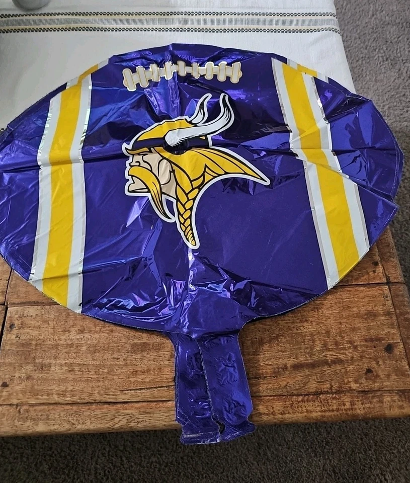 2 globos de fútbol americano Minnesota Vikings de 18" nuevos clásicos con licencia oficial de la NFL Foto 1 de 1