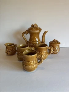 Juego de té vintage Japón Mushroom House con abejas, tetera, crema, azúcar y 3 tazas - Imagen 1 de 24