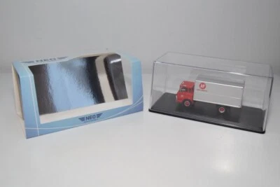 B33 1:64 NEO NEO64088 CHEVROLET TILT CAB BOX TRUCK A&P SUPER MARKETS REDGREY MIB - Immagine 1 di 4