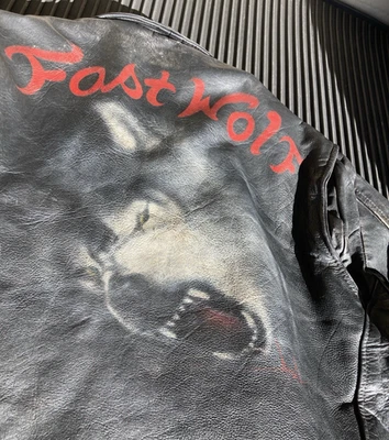 Chaqueta de cuero vintage para motocicleta con gráficos personalizados LONE WOLF (46) cuero Gino Foto 1 de 4