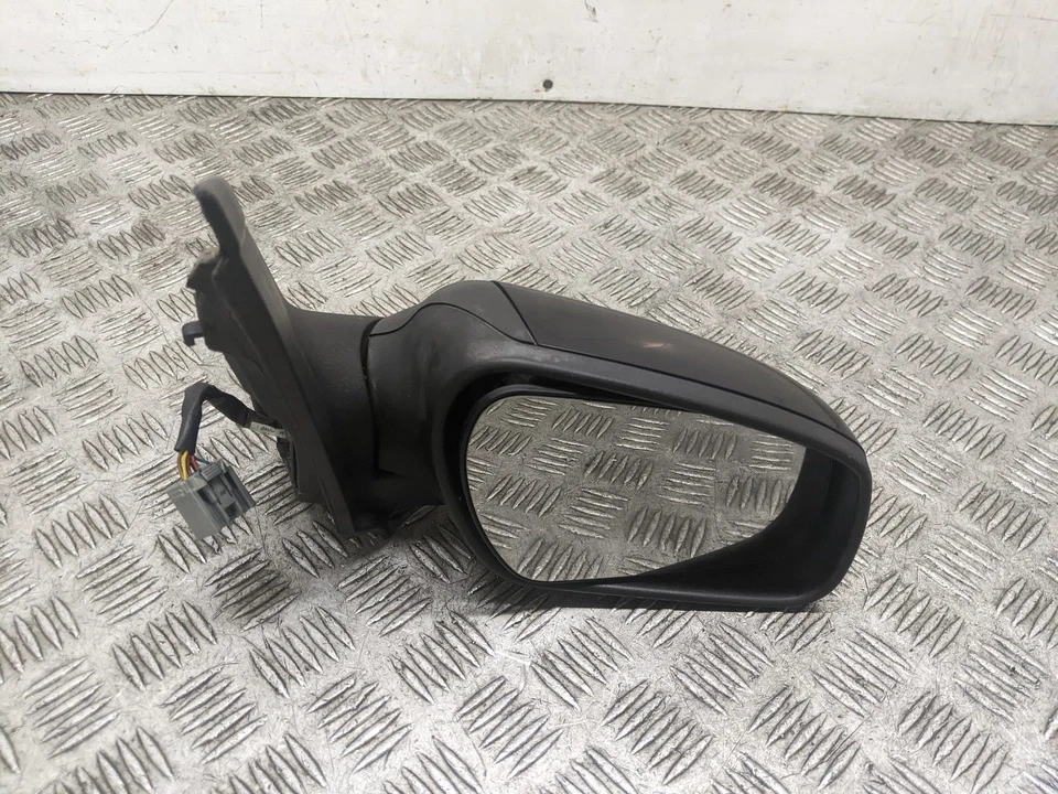 Ford Focus Zetec Mk1 2004-2012 Wing Mirror Electric (o/s Driver) Black - Imagem 1 de 4