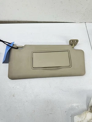 2011-2015 NISSAN ROGUE SUN VISOR FRONT RIGHT PASSENGER SIDE MIRROR OEM RH Foto 1 de 4