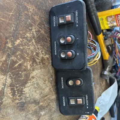 Juego de interruptores de ventana eléctrica Ford F150 F250 F350 Bronco 1987-1991 OEM par diestro Foto 1 de 4