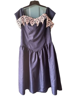 VTG'80 ILGWU Prom Formal Navy Blue Satin Lace Dress /Puffs Sleeves /Bows Size 40 - Image 1 of 4