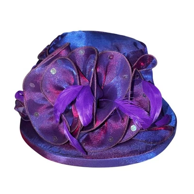 Sombrero de iglesia Whittall & Shon para mujer púrpura azul pluma iridiscente flor Ky Derby Foto 1 de 4