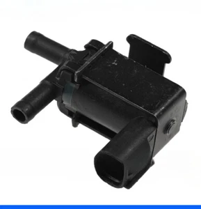 Vapor Canister Purge Control Vacuum Switch Solenoid Valve For Toyota Highlander- - Foto 1 di 5