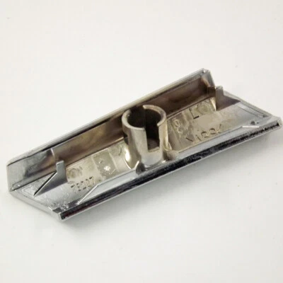 Left Side For Lexus GS300 GS430 06-11 Headlight Washer Nozzle Cover 85208-30031 - Image 1 of 4