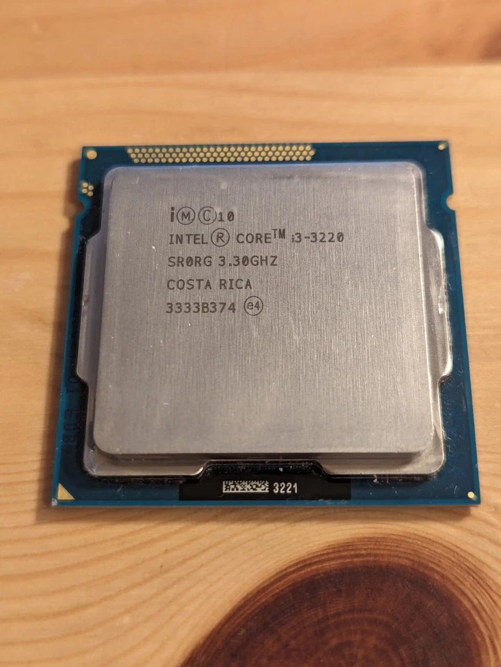CPU Intel Core i3-3220 | 3.30 GHz, 2c/4t, 55 W, iGPU | 3rd gen Ivy Bridge, SR0RG - Immagine 1 di 4