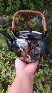 Kutani Peacock And Flowers Nicely Painted Japanese Black Tea Pot - Picture 1 of 15