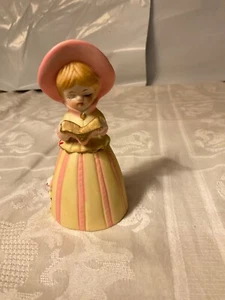 Jasco 1978 Mädchen Lesehandglocke. Made in Taiwan. - Bild 1 von 6