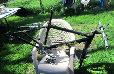 CANNONDALE F400 16" MOUNTAIN BIKE MISSING WHEELS  SEAT LOCAL PICKUP NO SHIPPING - Image 1 of 4