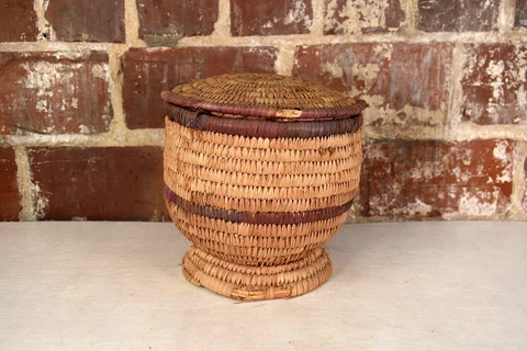 Vintage Hand-Made Woven Weaved Basket, Storage Basket 8" x 8" - Great Condition Cover