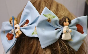 Set Of Two Large Luke & Leia Fabric Hair Bows Piggies BOUTIQUE HANDMADE HAIRBOWS - Picture 1 of 4
