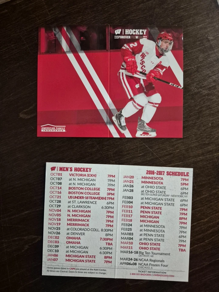 Calendario de bolsillo de hockey para hombre Wisconsin Badgers 2016-17 Foto 1 de 1