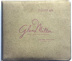 VINTAGE GLEN MILLER LIMITED EDITION VOLUME TWO 15 EP RECORDS BOX SET 45rpm ALBUM - Imagen 1 de 7