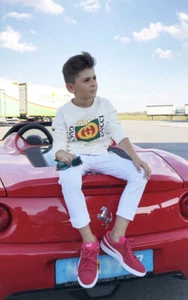 Authentic Gucci Boys Retro Logo Sweatshirt in White Size 6 years - Picture 1 of 7