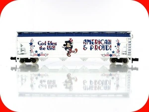 N Scale ***DISNEY*** Mickey Mouse **4th of July** Covered Hopper -- Atlas Custom - Picture 1 of 3