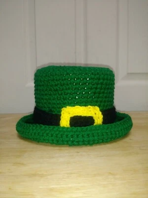 Green Hat Toilet Paper Cover St. Patrick's Day Bathroom Accessory - Image 1 of 3
