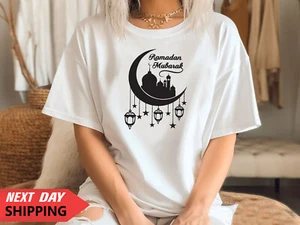 Personalised Happy Eid Mubarak T-Shirt Kids Islam Muslim Festival, Eid Mubarak 2 - Picture 1 of 7