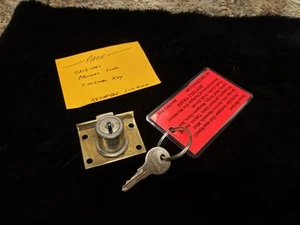 ORIGINAL VINTAGE PACE CHICAGO LOCK RE-KEYED LOCK#NO. KEY#425 ANTIQUE SLOT - Picture 1 of 7