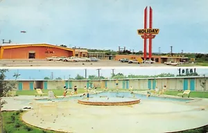 Postal Holiday Center Motel & Restaurant junto a la piscina Sweetwater, TX de colección 1963 - Imagen 1 de 2