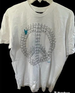 NWT Kidrobot Dunny Love Peace Sign Ltd. Edition T Shirt - White - Men's Medium - Picture 1 of 6
