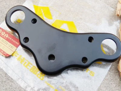 Cabezal de vástago de dirección Suzuki GT125 GP100 GP125 nos Foto 1 de 3
