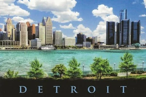 Postcard Michigan Detroit Skyline Skyscrapers Waterfront MINT Unused - Picture 1 of 1