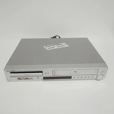 Sistema de cine en casa grabadora de DVD digital Dolby plateado defectuoso Samsung DVD-VR330 Foto 1 de 4