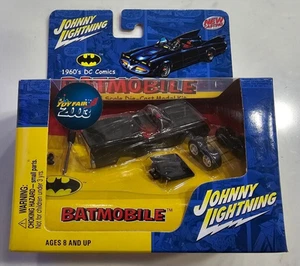 Johnny Lightning Batman 1960's DC Comics Batmobile Model Kit NEW - Picture 1 of 4
