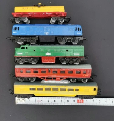 Juego de tren británico Lone Star Treble-O-Loc con 5 vagones y vías de colección Reino Unido Japón Foto 1 de 4