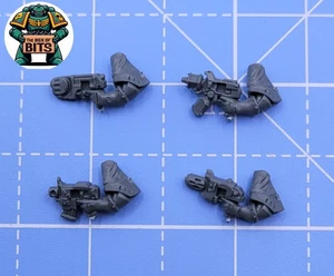 Warhammer 40K Adeptus Sororitas Celestian Sacresants Pistols - Picture 1 of 2