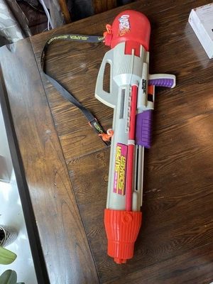 Vintage 1997 Laramie Super Soaker CPS 2500 w/ Shoulder Strap Tested and Working - Image 1 of 4