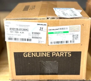 Genuine EGR VALVE For Doosan 410116-01369C DEVELON HYUNDAI - Picture 1 of 9