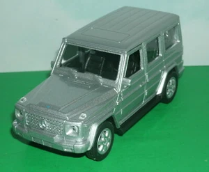 Mercedes-Benz G500 modelo diecast clase G escala 1/39 - Welly 43689 plata - Imagen 1 de 5