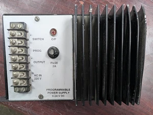 🤪 FARNELL PROGRAMMABLE 24V POWER SUPPLY 1 AMP ICD 24/1 - Picture 1 of 5
