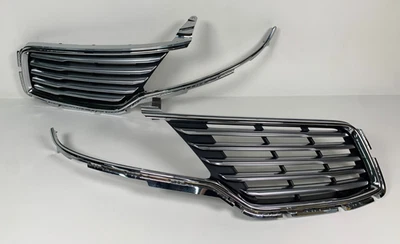 2015 2016 2017 2018 Lincoln MKC Front Bumper Right and Left Side Grilles Pair OE - Image 1 of 4