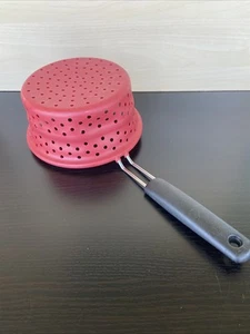 silicone collapsable oxo red strainer - Picture 1 of 10