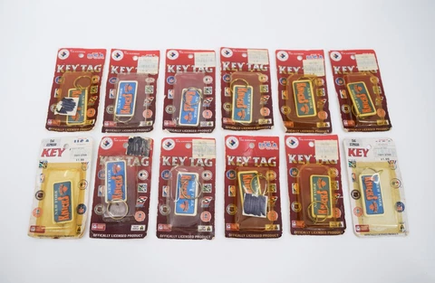 Vintage New York Knicks NBA Basketball 2" Key Chain Tag Express Lot of 12 NEW Cover