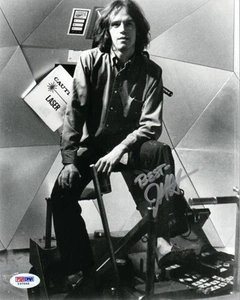 JOHN CARPENTER SIGNED 8x10 PHOTO LEGENDARY MOVIE DIRECTOR HALLOWEEN PSA/DNA - Picture 1 of 2