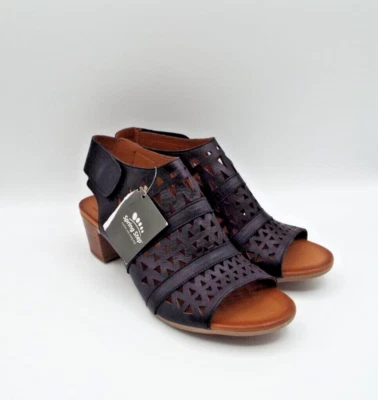 Spring Step Dorotha Black Leather Sandals Size 40 NWT US Size 9 - Image 1 of 4