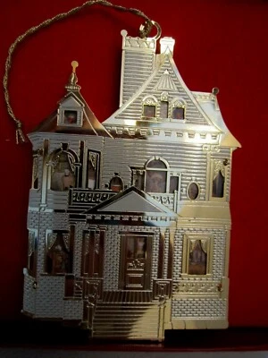 Bing & Grondahl Collections The First Doll House 24kt ouro 1995 metal 2 lados - Imagem 1 de 3